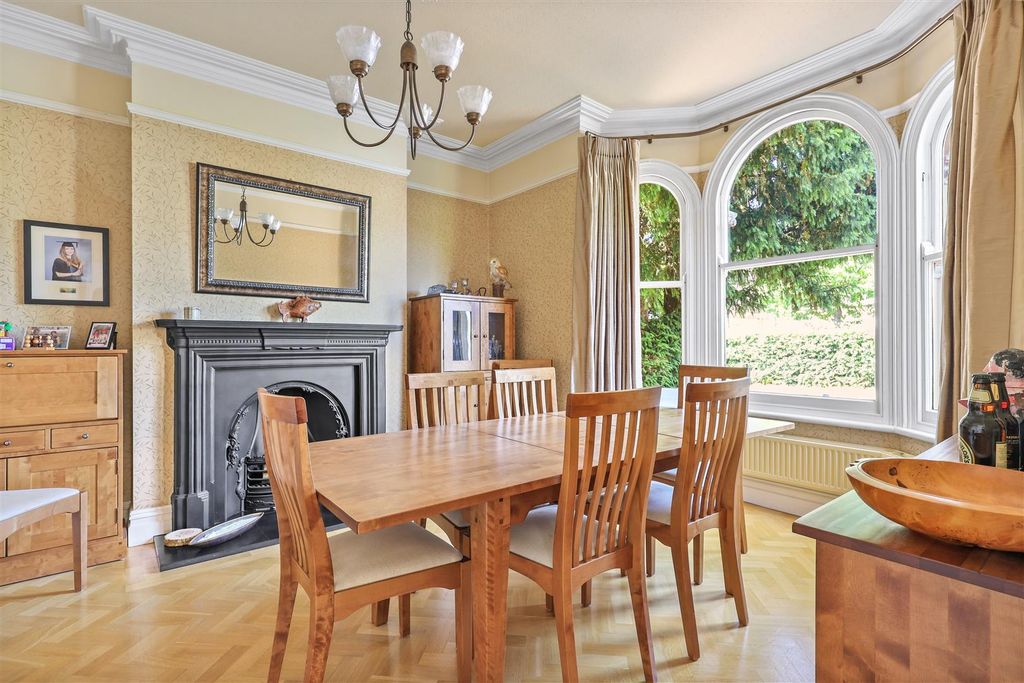 Property photo 3 of 25 Img (3).Jpg