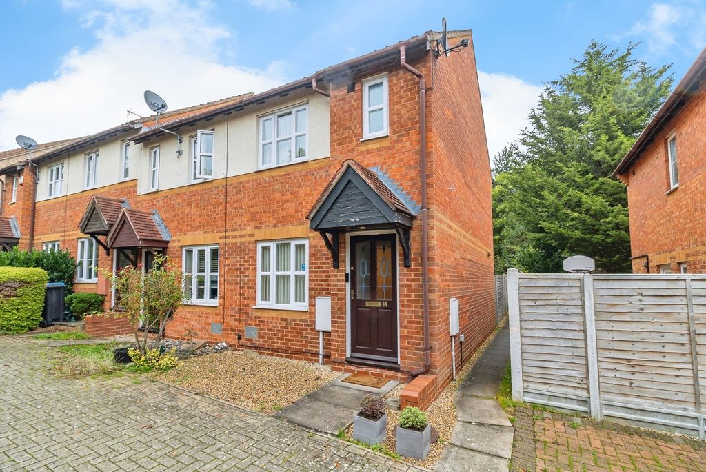 Property photo 3 of 17 Photo