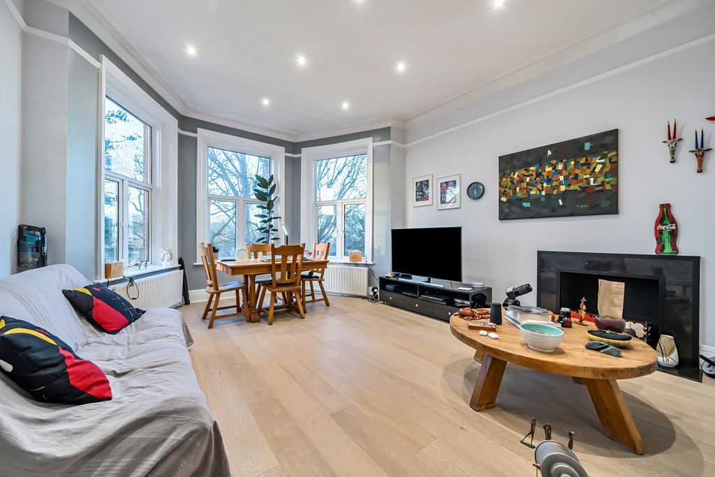 Property photo 2 of 19 1429310-18-69B450...