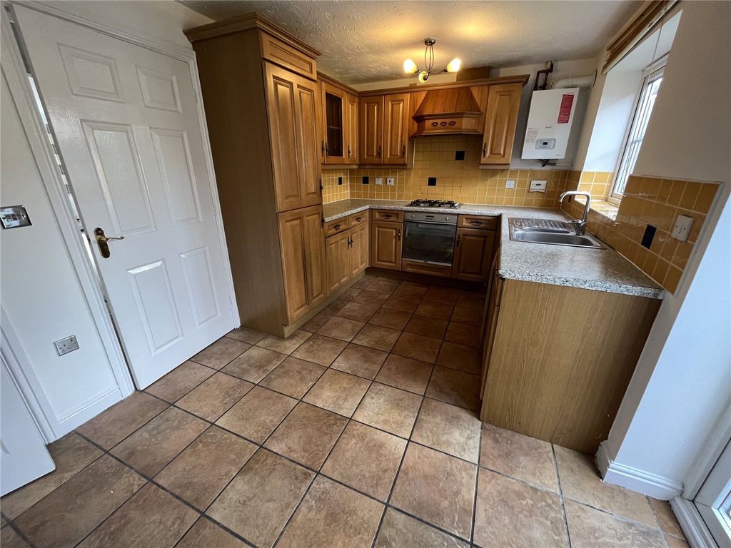 Property photo 3 of 15 Picture No. 11