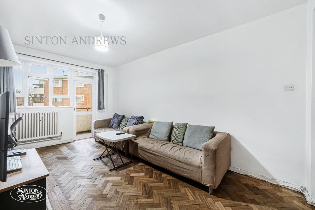 Property photo 3 of 9 Photo 3