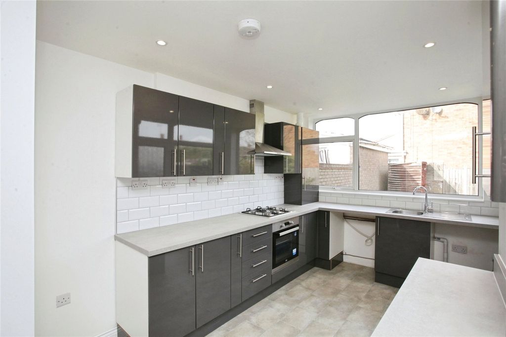 Property photo 1 of 17 Picture No. 06