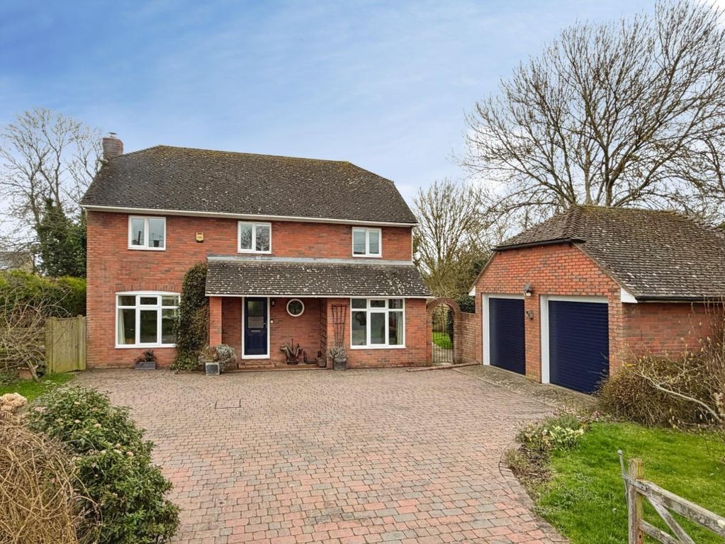 Property photo 1 of 20