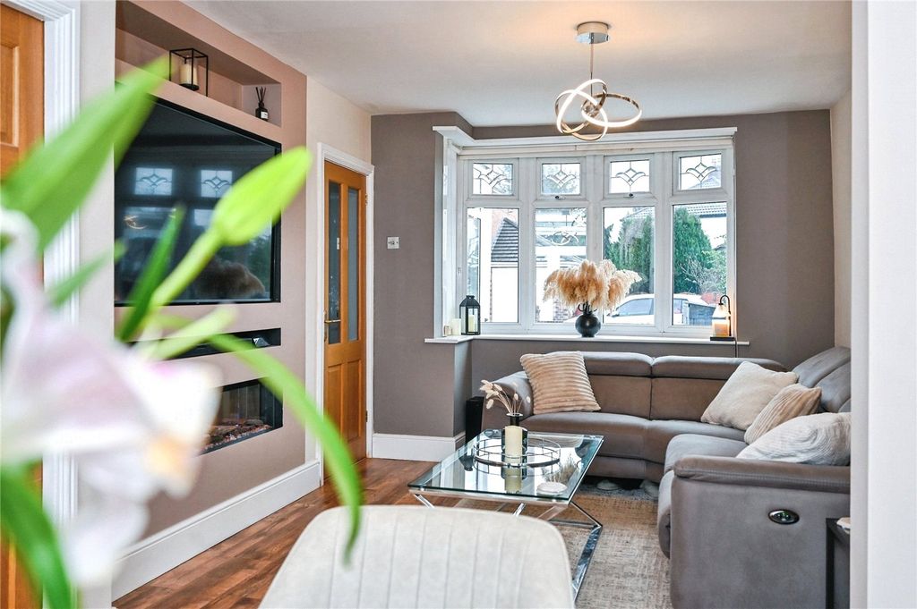 Property photo 2 of 29 Living Room