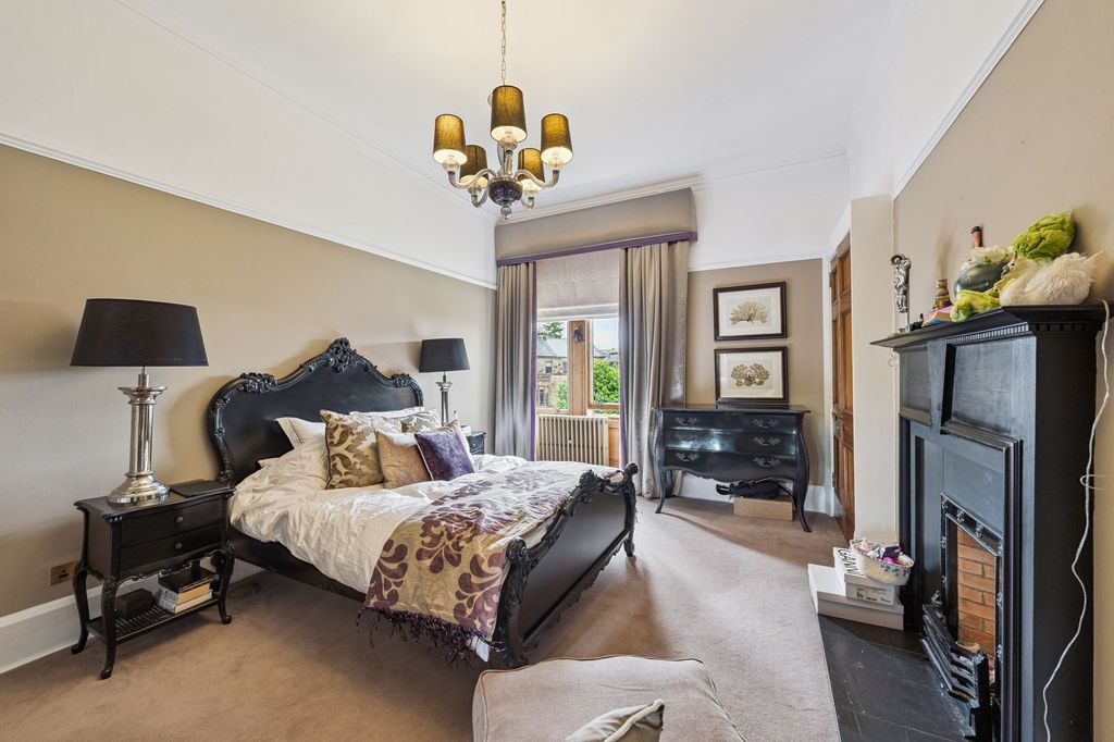 Additional image 19 of 5 bed town house for saleKings Gate, 33 Victoria Crescent Road, Dowanhill, Glasgow G12