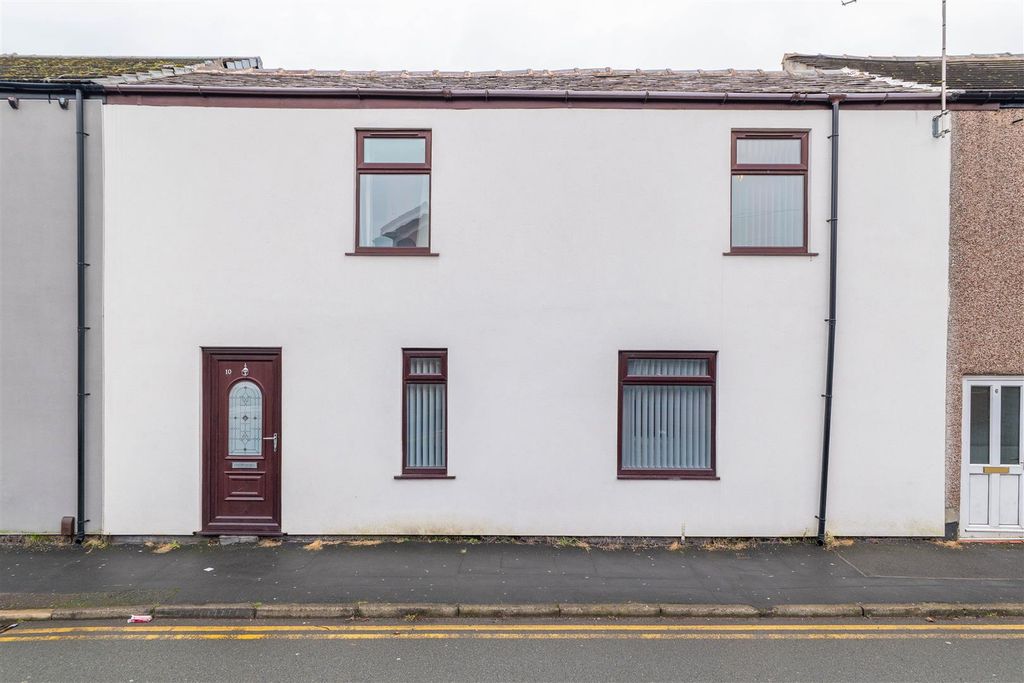 Property photo 1 of 14 Front External