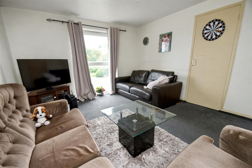 Property photo 2 of 6 Dsc_8943.Jpg