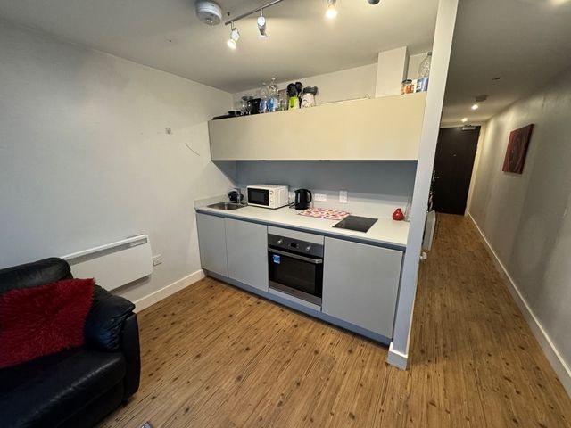 Property photo 2 of 5