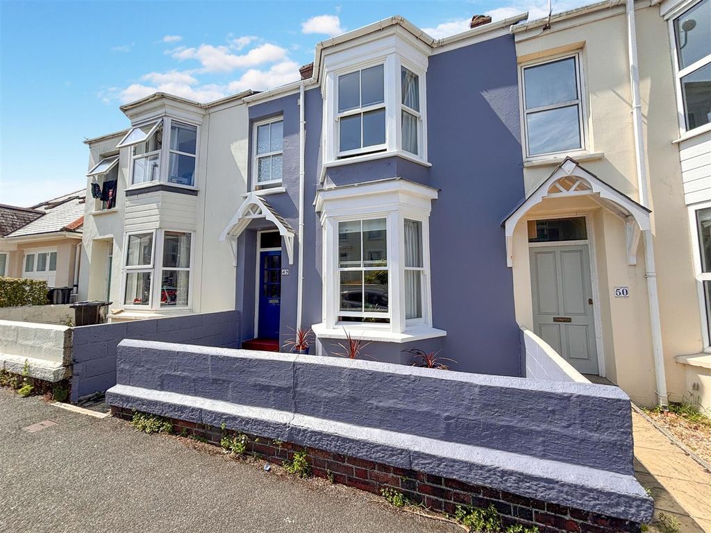 Property photo 1 of 19