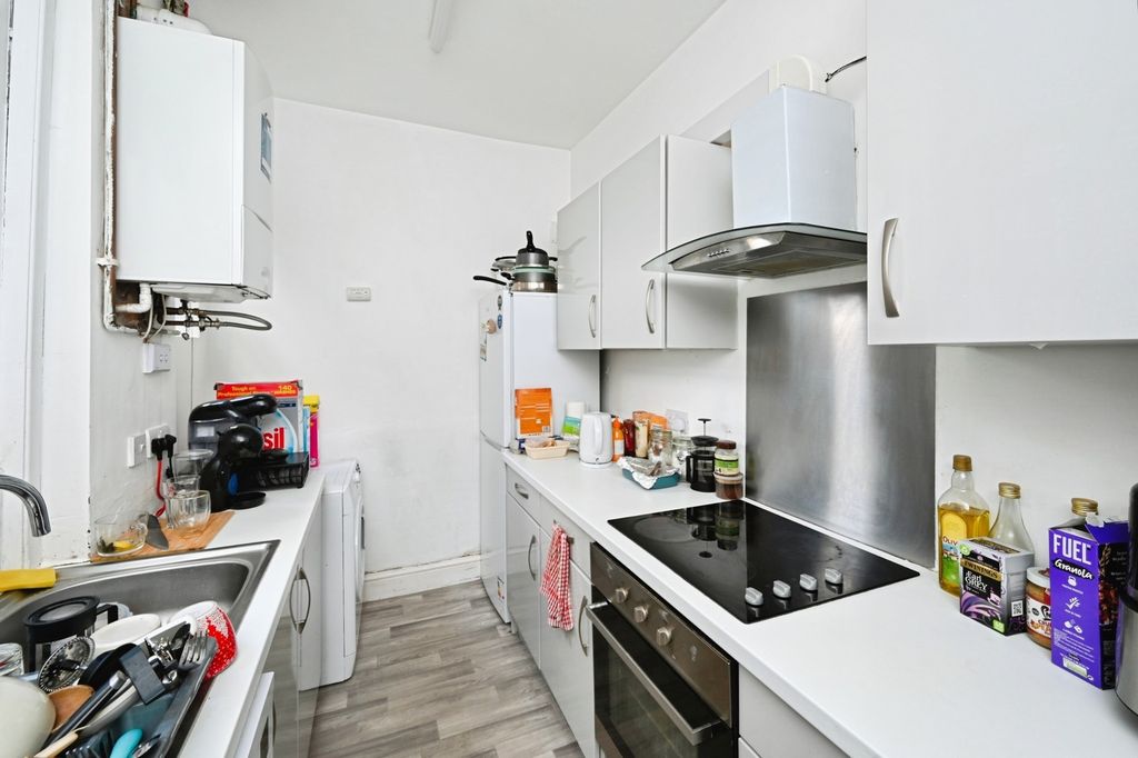 Property photo 2 of 18 Pbox-Img.Jpg