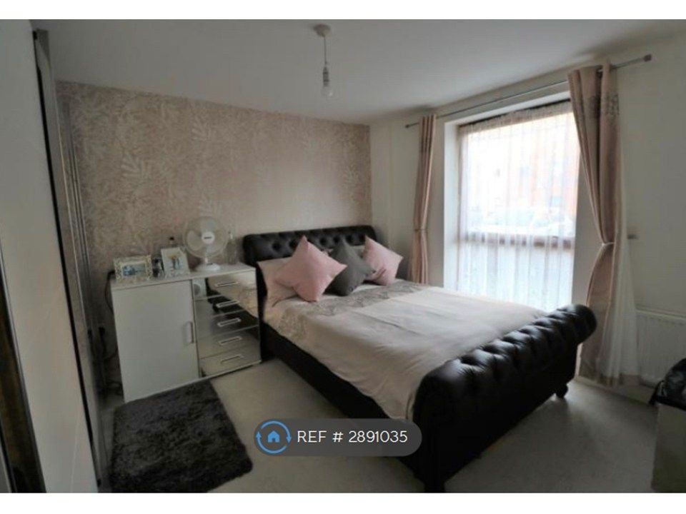 Property photo 2 of 9