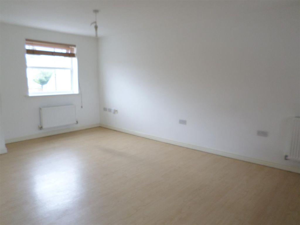 Property photo 3 of 8 Sam_0221.Jpg