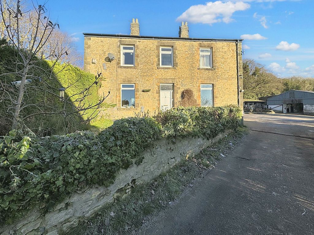 Property photo 1 of 45