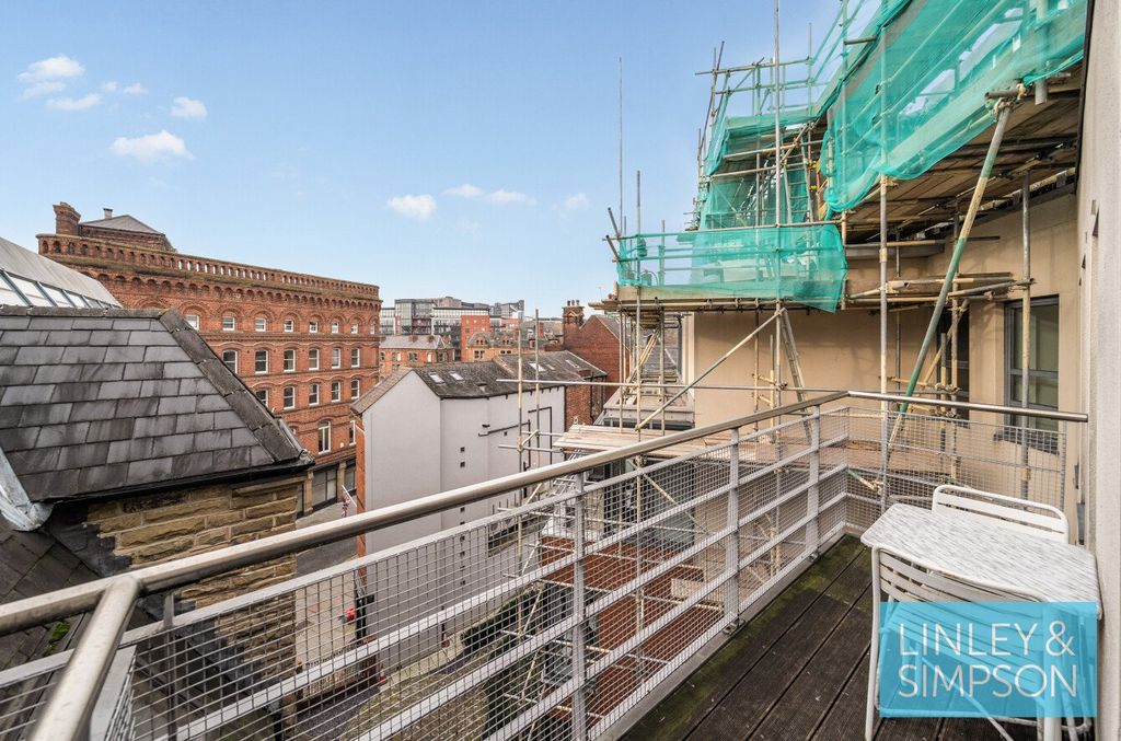 Property photo 3 of 10 Picture No. 04