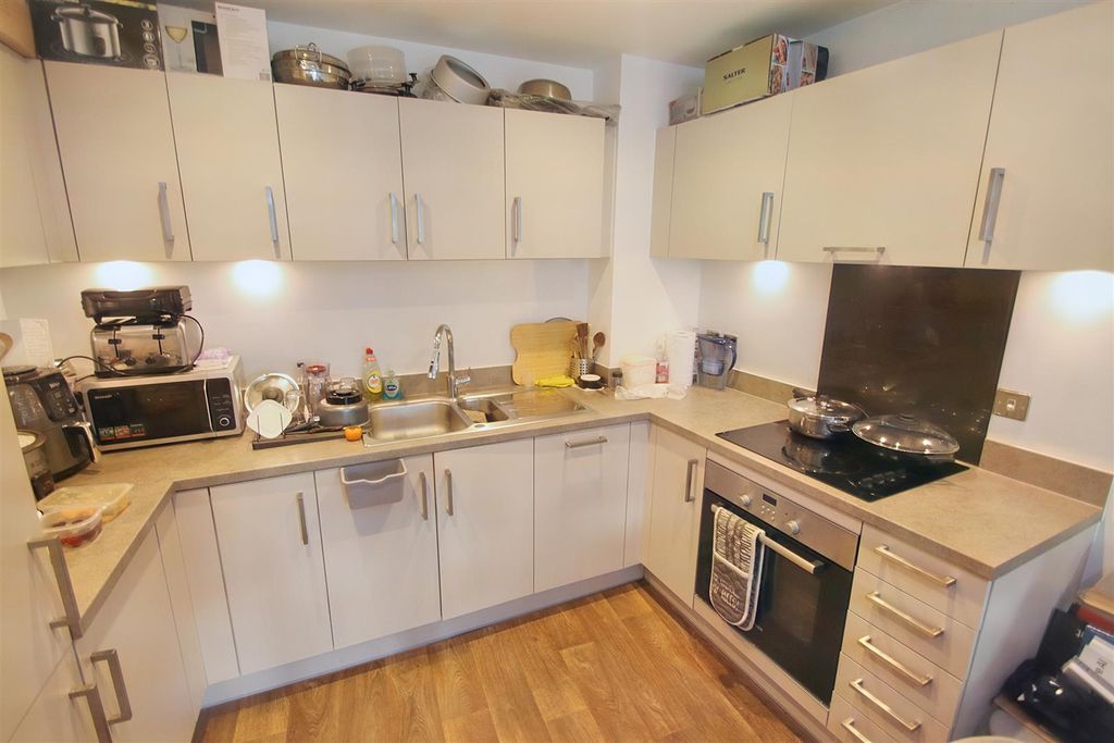 Property photo 3 of 8 Img_2500.Jpg