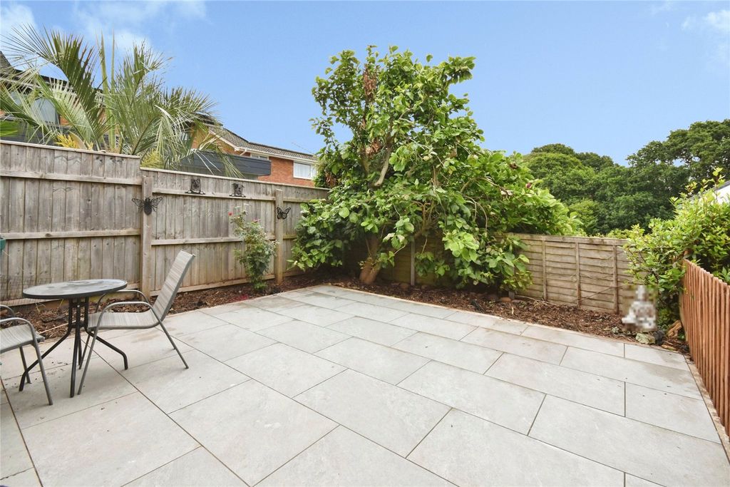 Property photo 3 of 18 Picture No. 04