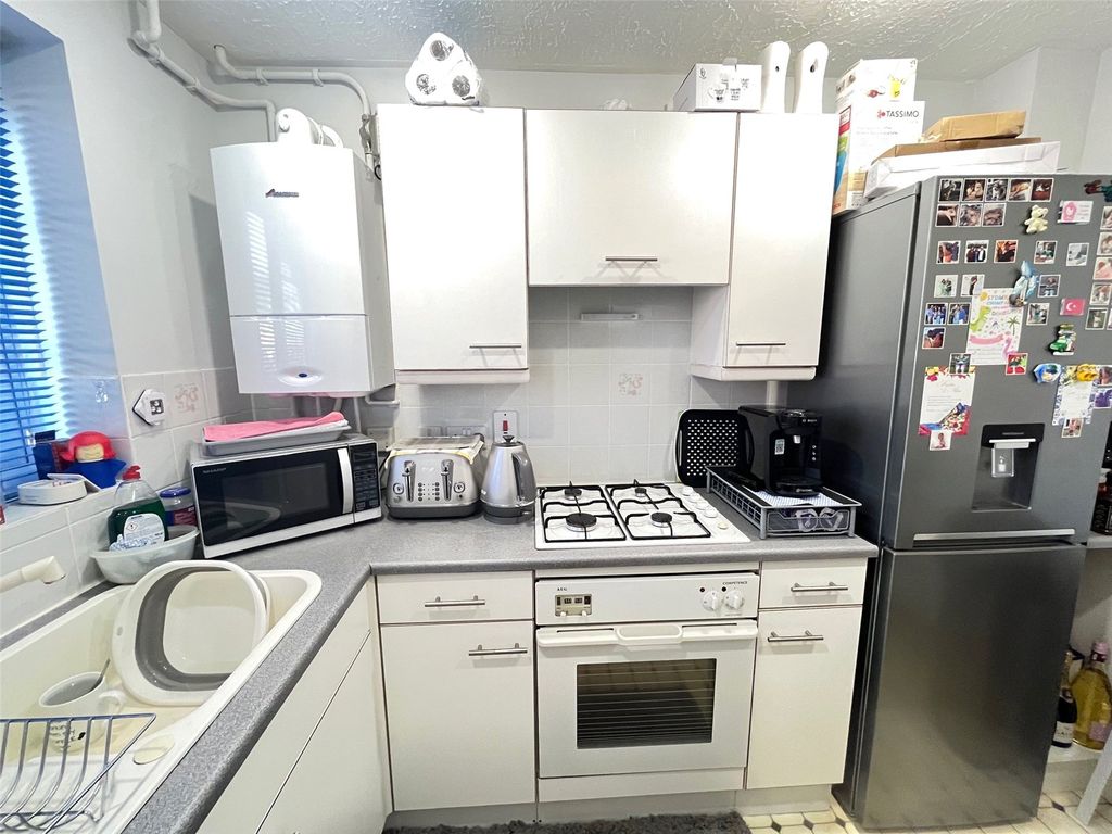 Property photo 3 of 11 Picture No. 09