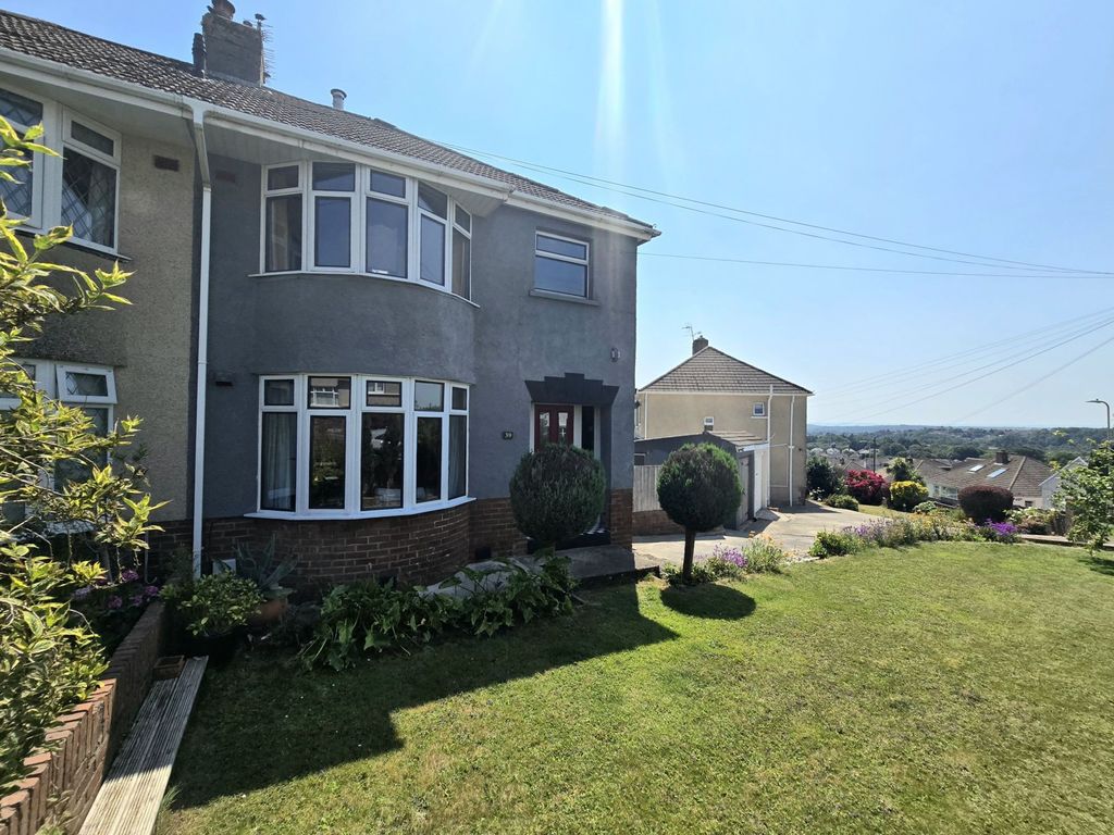 Property photo 1 of 54