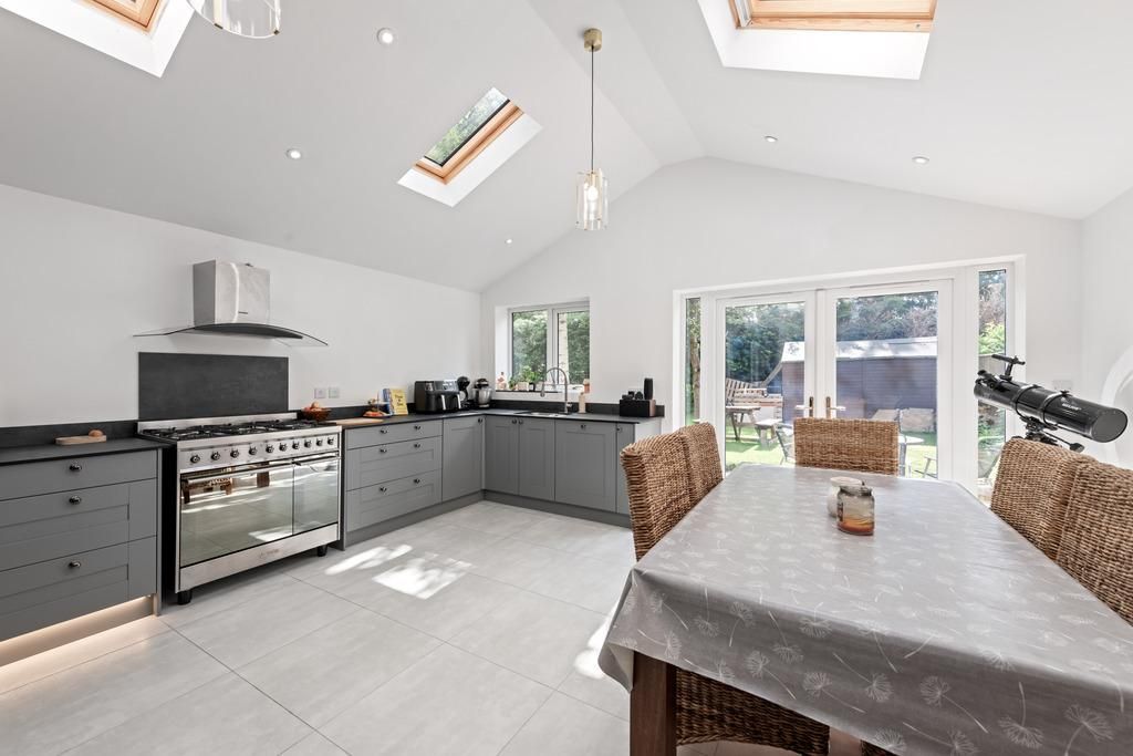 Property photo 2 of 17 Photo 2