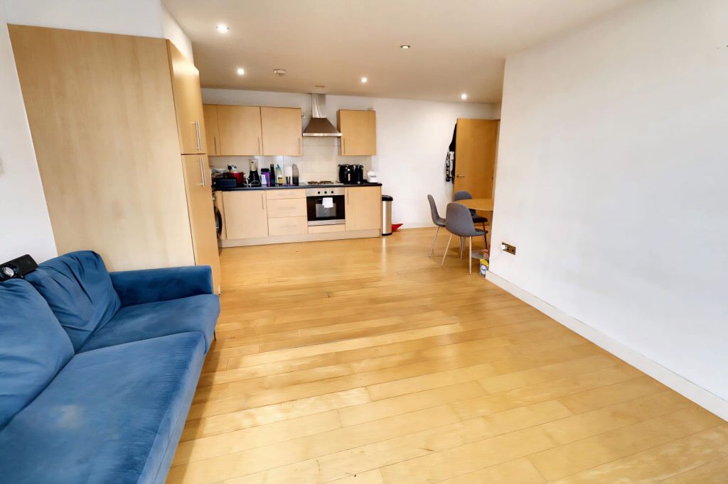 Property photo 2 of 12