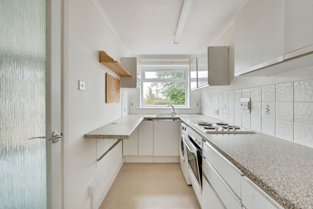 Property photo 2 of 10 Pbox-Img.Jpg