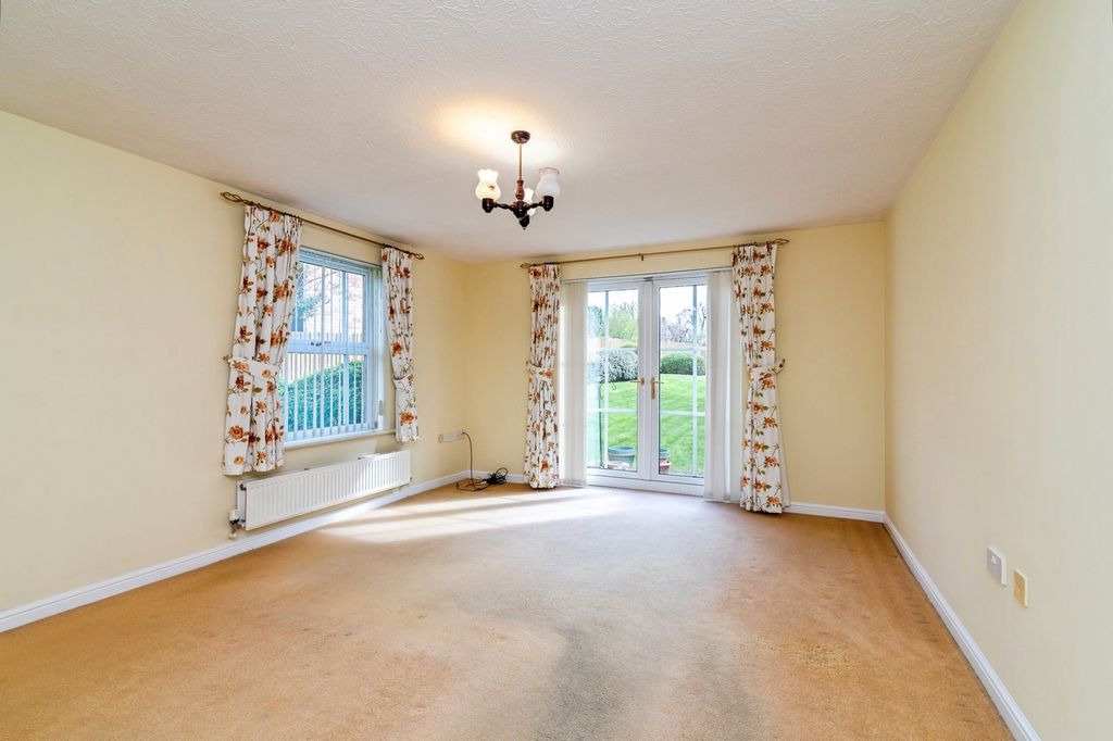 Property photo 3 of 14 Pbox-Img.Jpg