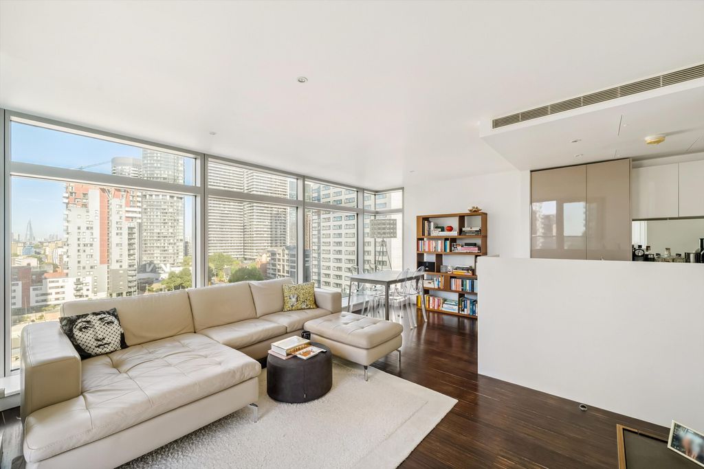 Property photo 1 of 13 Image