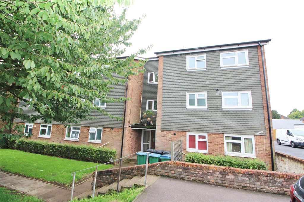 Property photo 1 of 11 Img_8014.Jpg