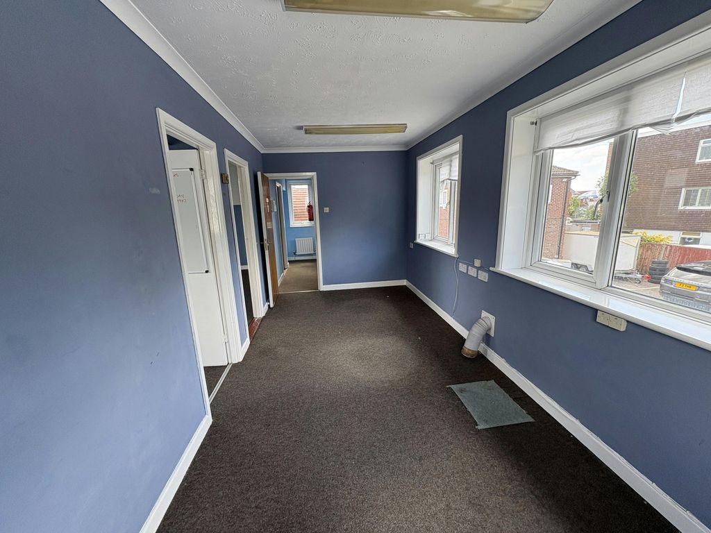 Property photo 3 of 4 Img_1200.Jpg