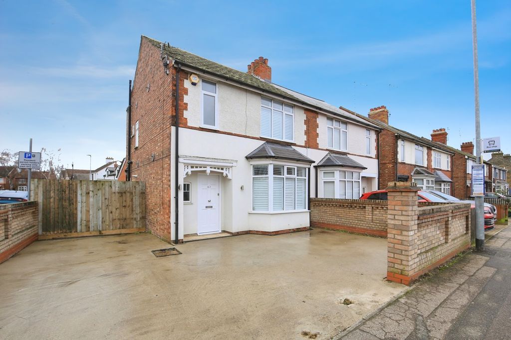 Property photo 1 of 19 Pbox-Img.Jpg