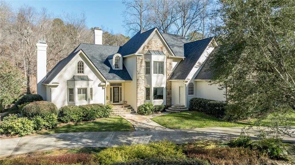 Property photo 1 of 31