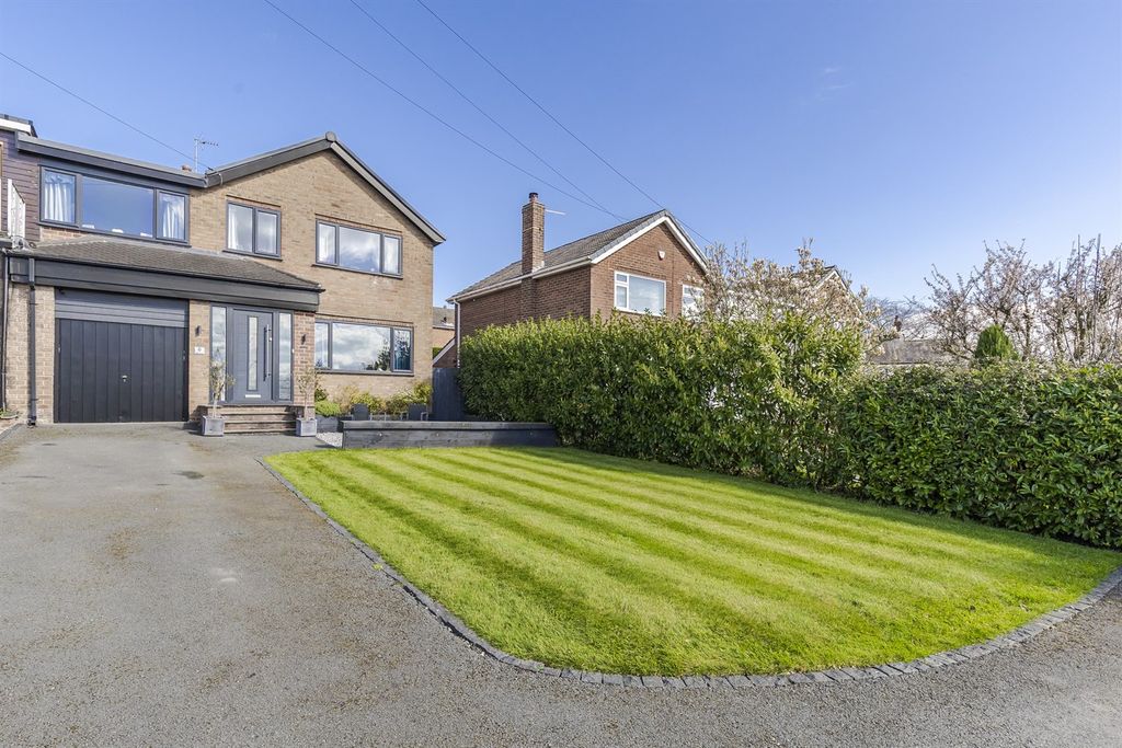 Property photo 1 of 30 (Main)