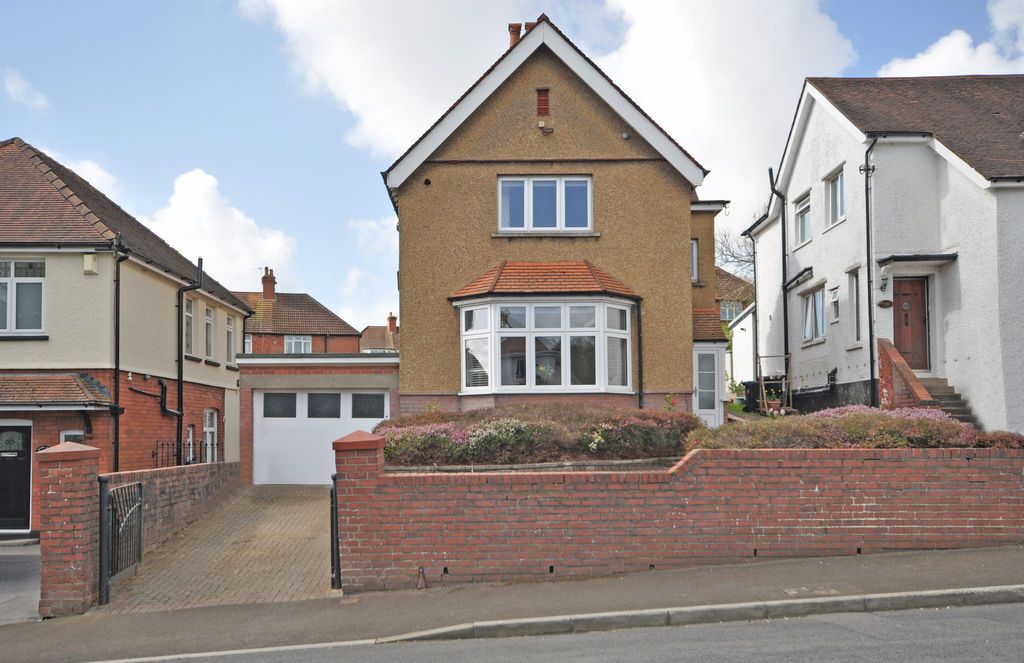 Property photo 1 of 27 Photo 1