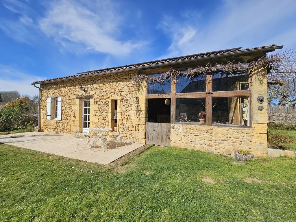 Property photo 3 of 25