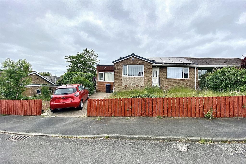Property photo 1 of 12