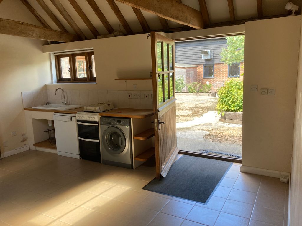 Property photo 1 of 4