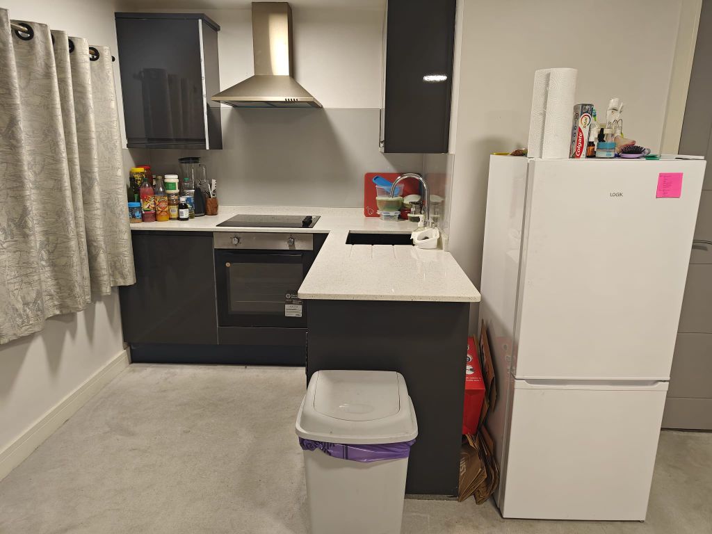 Property photo 3 of 4