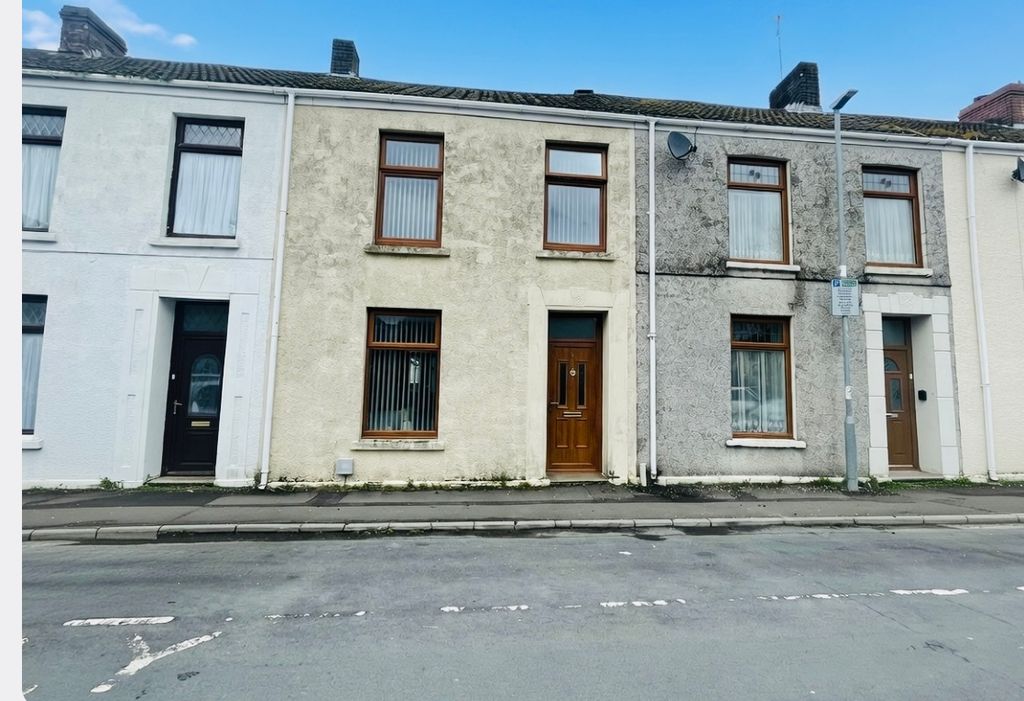 Property photo 2 of 18 Img_1243