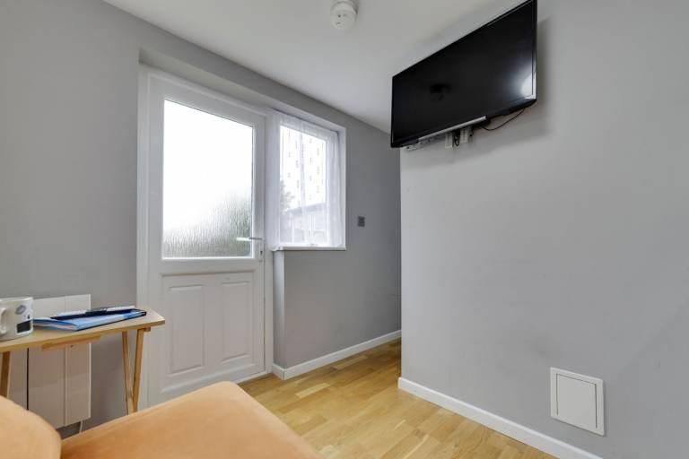 Property photo 3 of 14 Photo 3