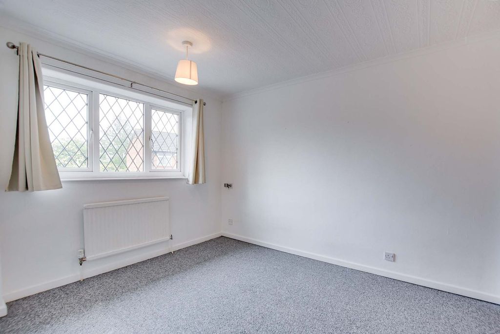 Property photo 3 of 22
