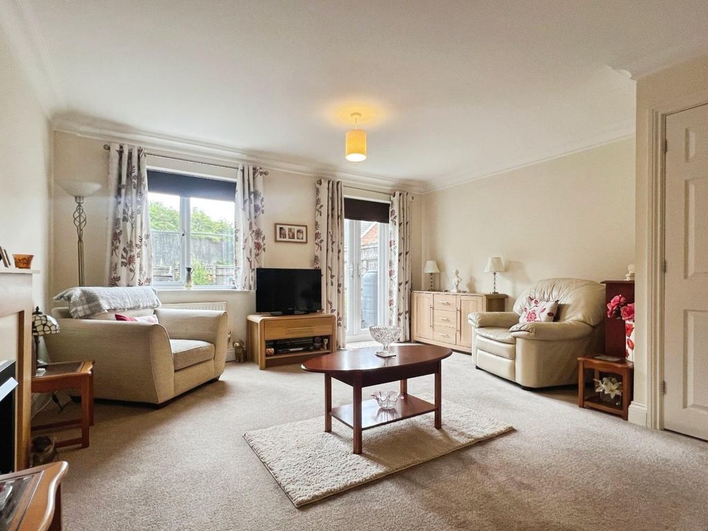 Property photo 3 of 16