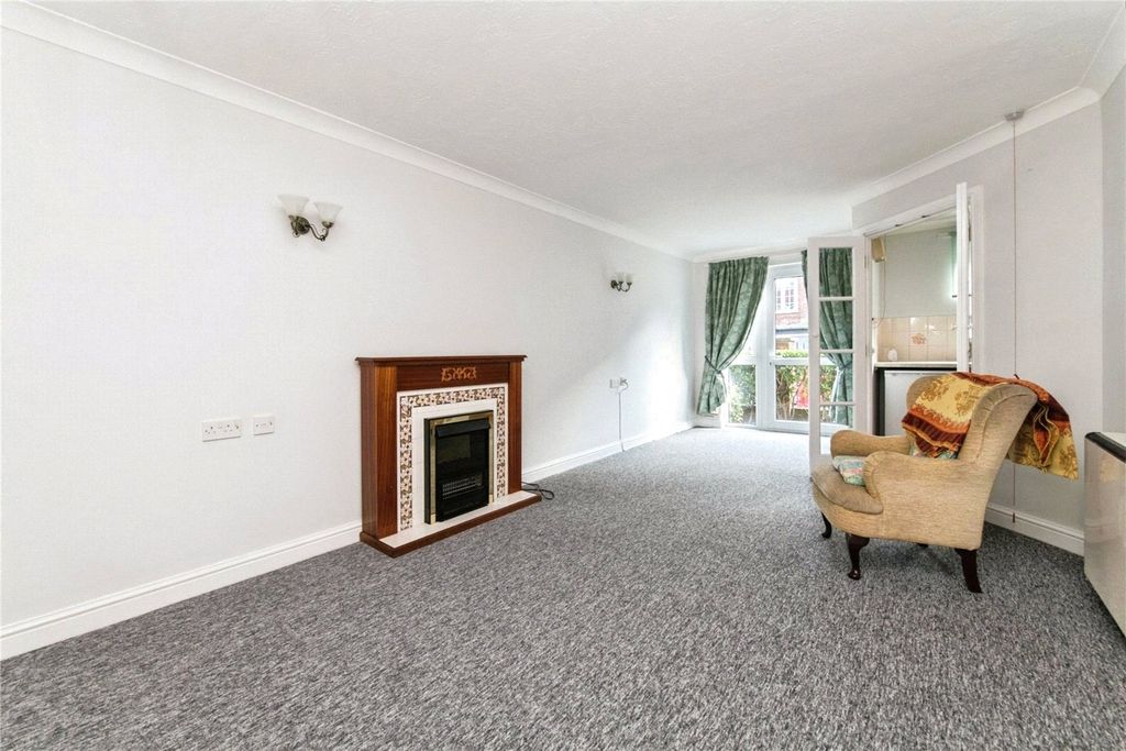 Property photo 3 of 13 Picture No. 10