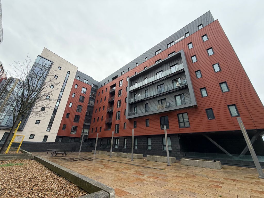 Property photo 2 of 7