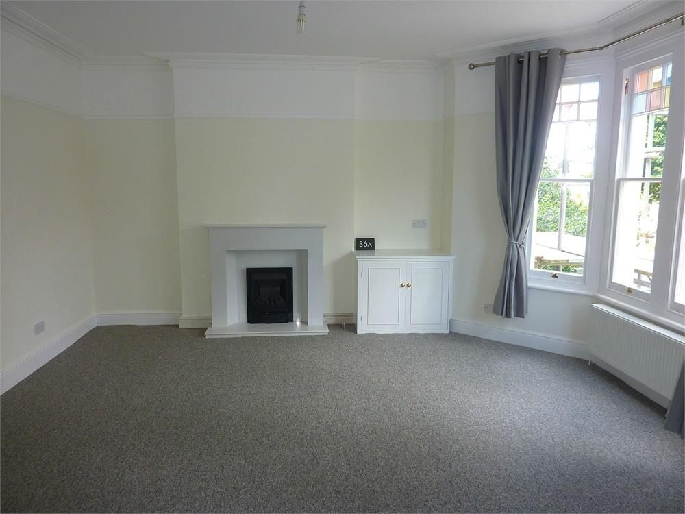 Property photo 3 of 16 Living Room