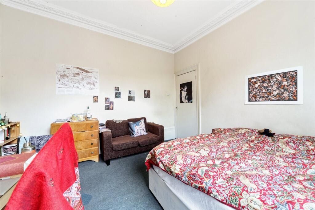 Property photo 2 of 8 4273442