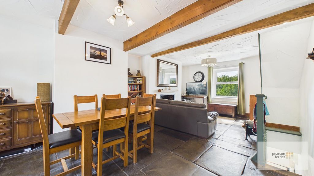 Property photo 3 of 17 Dining Room