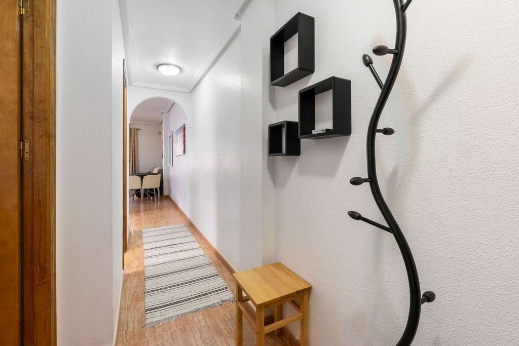 Property photo 3 of 26