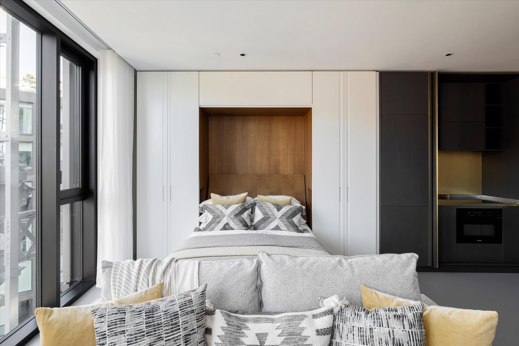 Property photo 2 of 7 Image