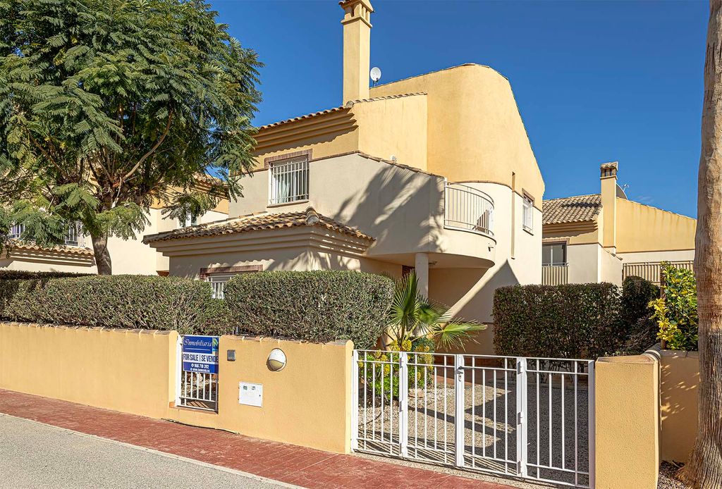 Property photo 1 of 32