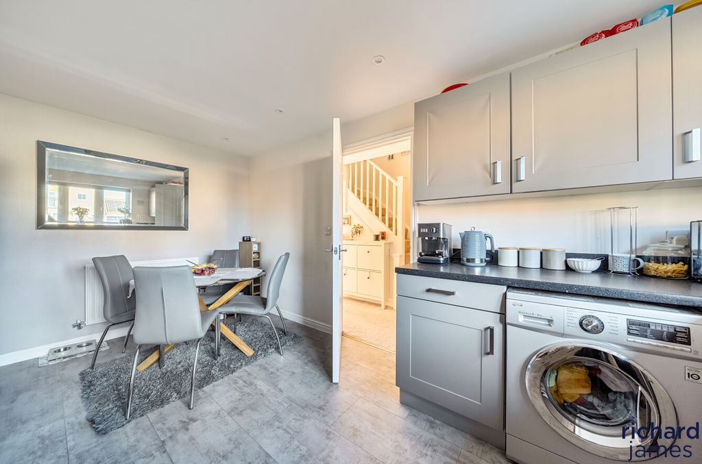 Property photo 3 of 20 F3807690c3954433Ae6B20Ed7Da60F7c